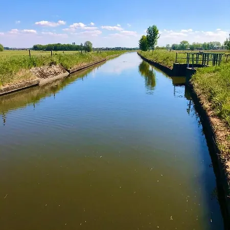 Ter Zwaanhoek Hébergement de vacances *